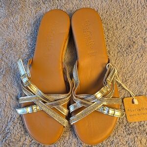 Mariella Made in Italy Gold Metallic‎ Strappy Sandals Flat Size 9 New